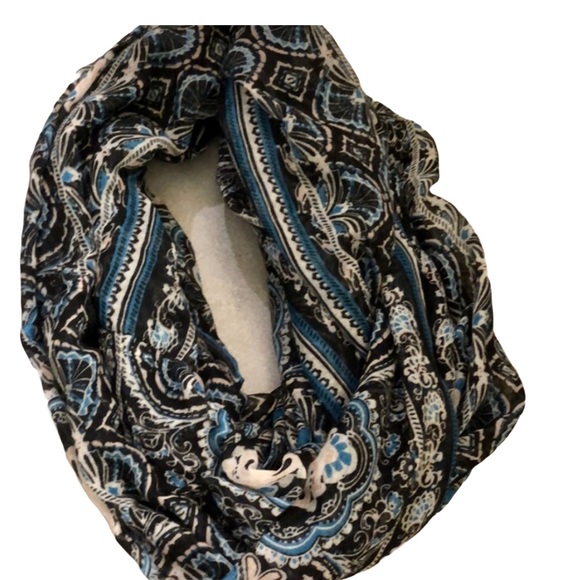 Accessories - Charolette russe teal design infinity scarf